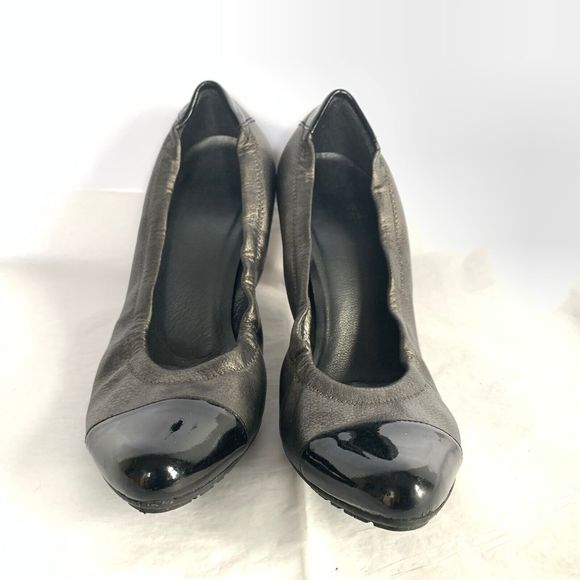 Stuart Weitzman Pewter Black Leather Spectator Pump Elasticized - Size 6.5 Cone - Picture 5 of 11